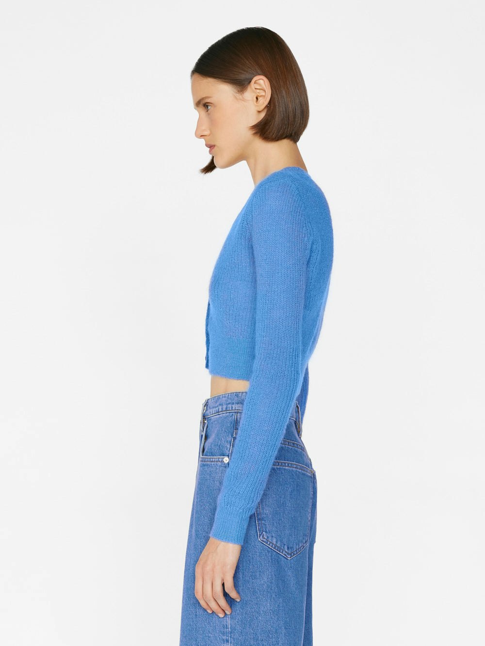 cardi side view alt:fit1